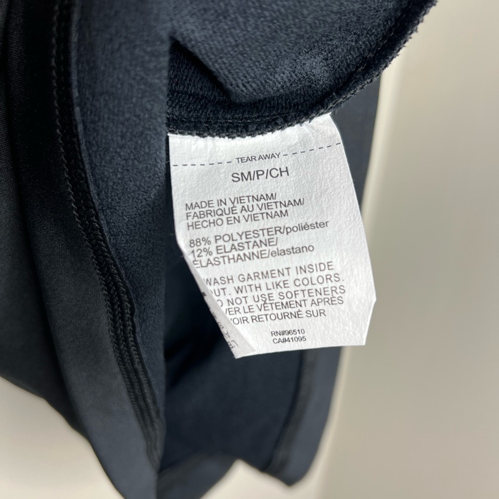 Under Armour Black Women's Pullover NEW w/tag SMALL - Picture 6 of 7